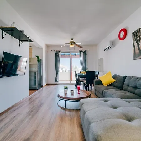Apartamento Apartment Tatiana Paralimni