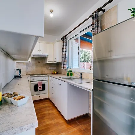 Apartamento Apartment Tatiana *