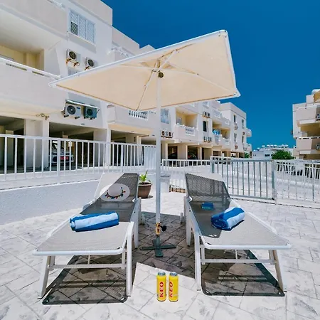 Apartamento Apartment Tatiana *