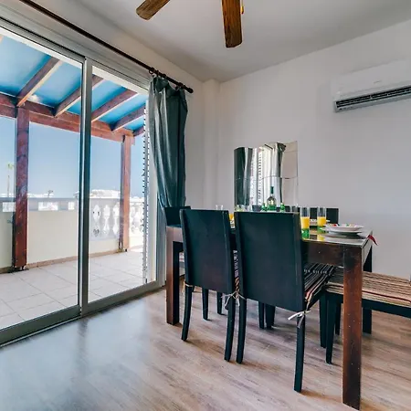 Apartamento Apartment Tatiana Paralimni